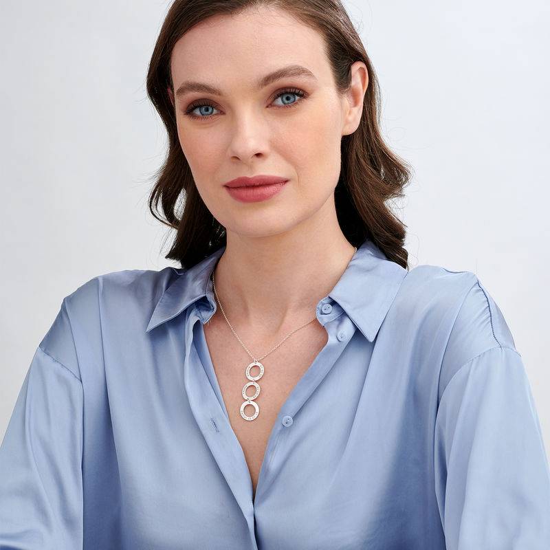 Personalized Vertical Hanging 3 Circles Necklace in Sterling Silver-4 product photo