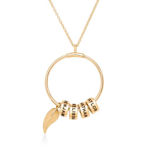 Linda Circle Pendant Necklace in 10k Yellow Gold product photo