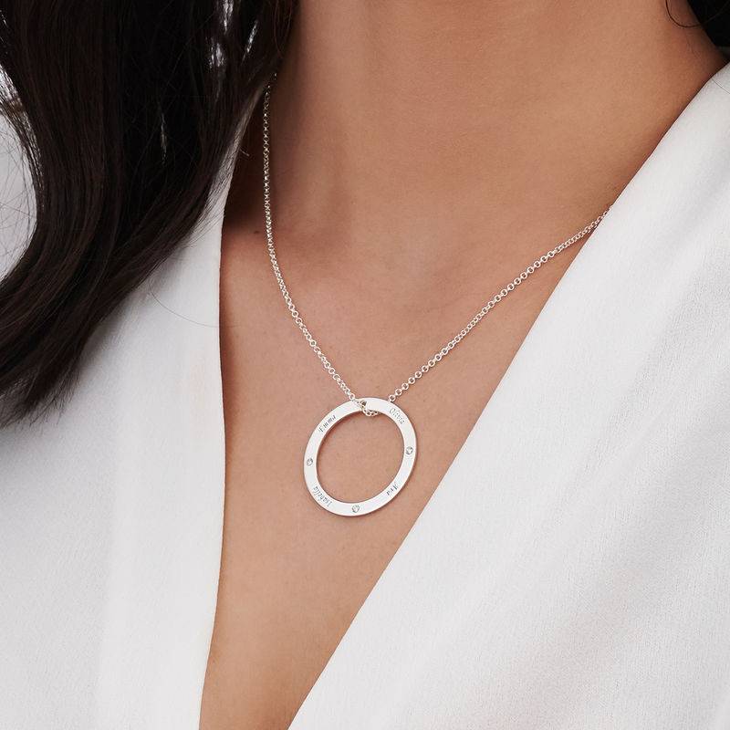 Engraved Family Circle Necklace for Mom in Sterling Silver-4 product photo