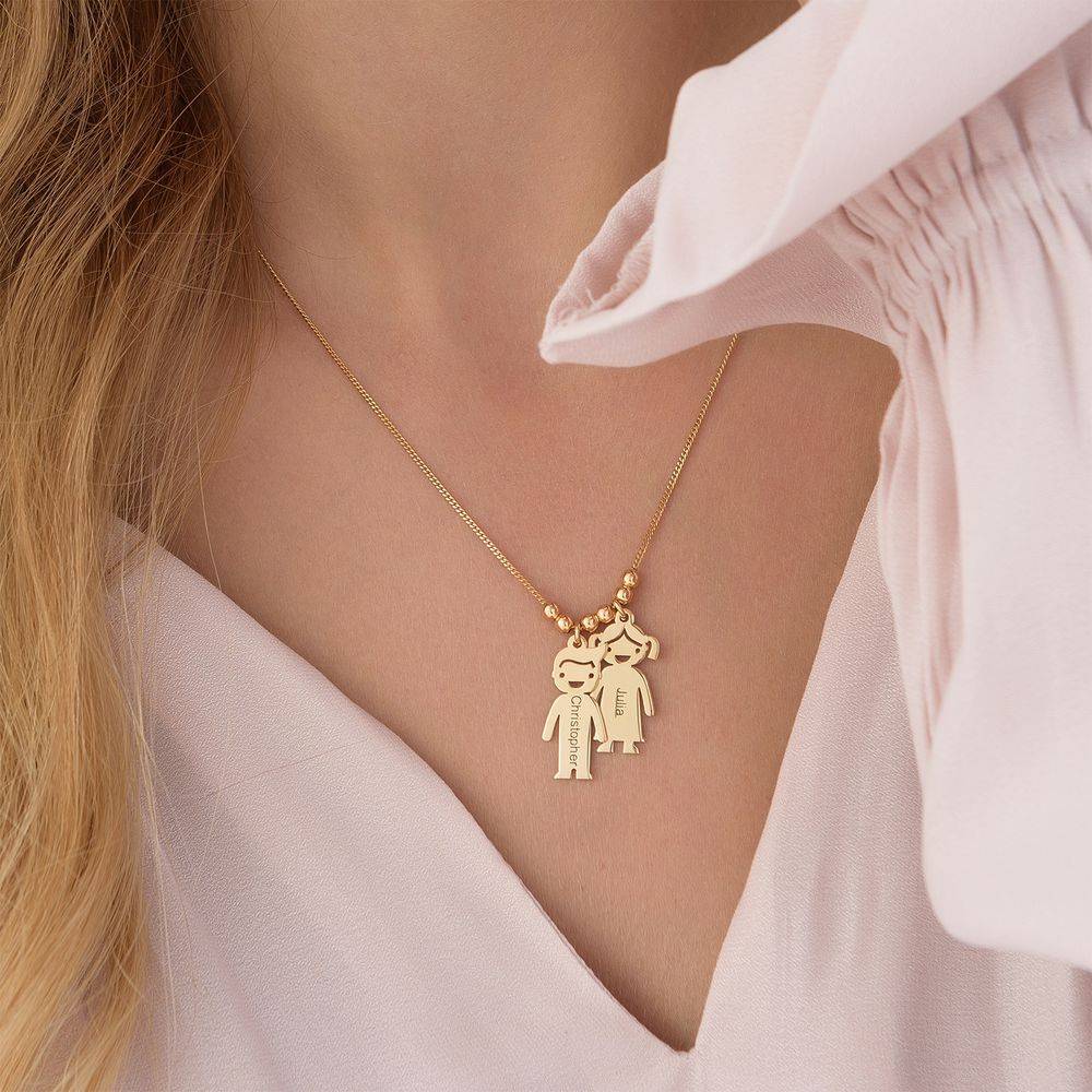 Personalized Kids Charm Necklace For Mom In Gold Vermeil-1 product photo