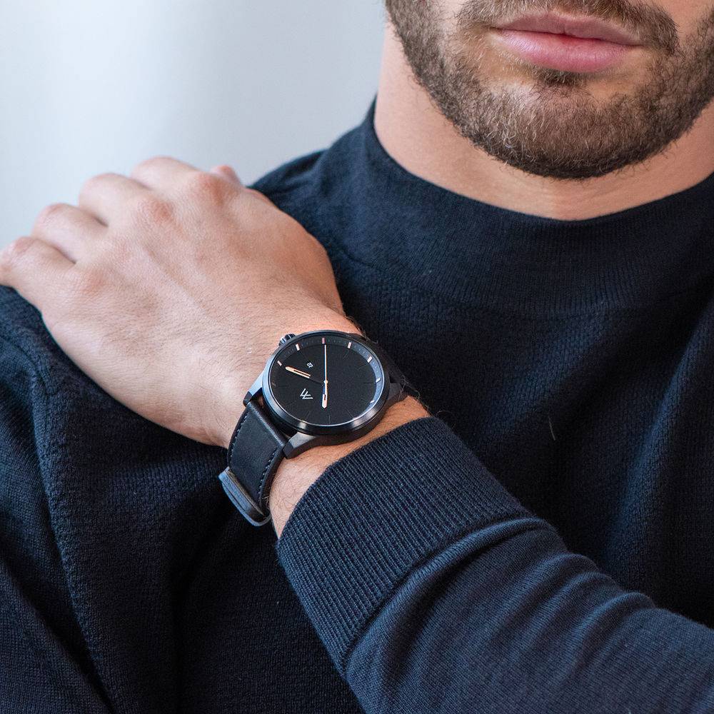 Odysseus Day Date Minimalist Leather Strap Watch in Black-1 product photo