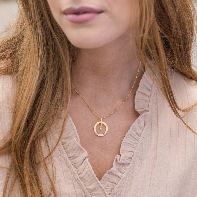 Personalized Circle Necklace with Diamond in 18K Gold Vermeil-2 product photo