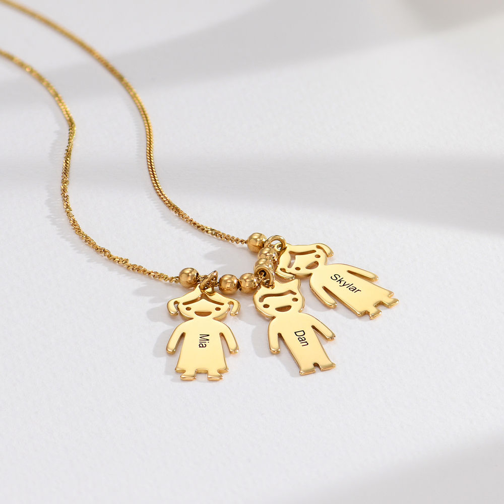 Personalized Kids Charm Necklace for Mom in Gold Plating - 1 product photo