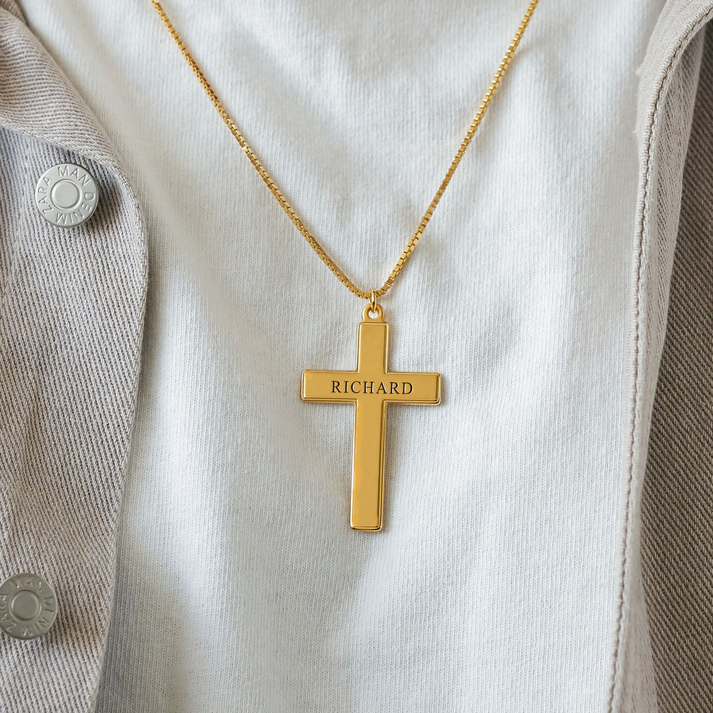 Engraved Cross Pendant  Necklace in 18k Gold for Men  - 2