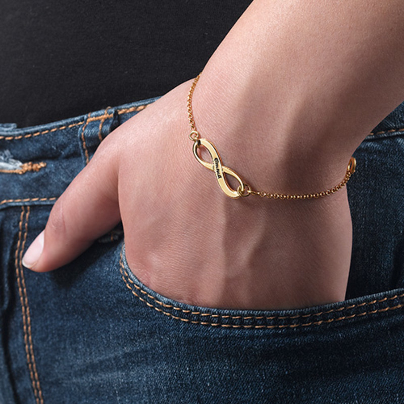 Classic Infinity Bracelet in Gold Plating - 2