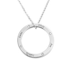Engraved Family Circle Necklace for Mom in Sterling Silver product photo
