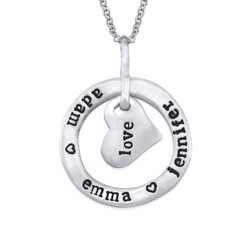 Stamped Circle Heart Pendant Necklace in Sterling Silver product photo